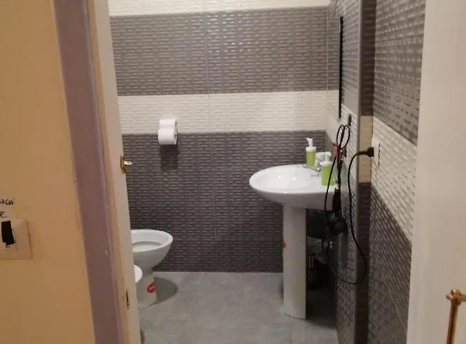 Bed & Breakfast Stanza Matrimoniale Con Bagno Privato Vicino Pigneto Roma